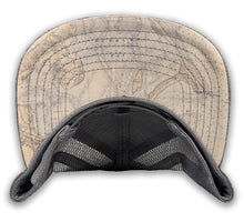 Load image into Gallery viewer, High Hook Lifestyle Snapback (Grey)
